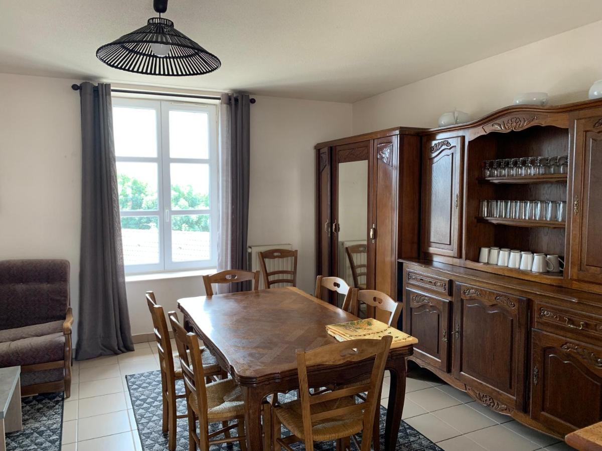 Auberge De La Tour Freycenet-la-Tour エクステリア 写真
