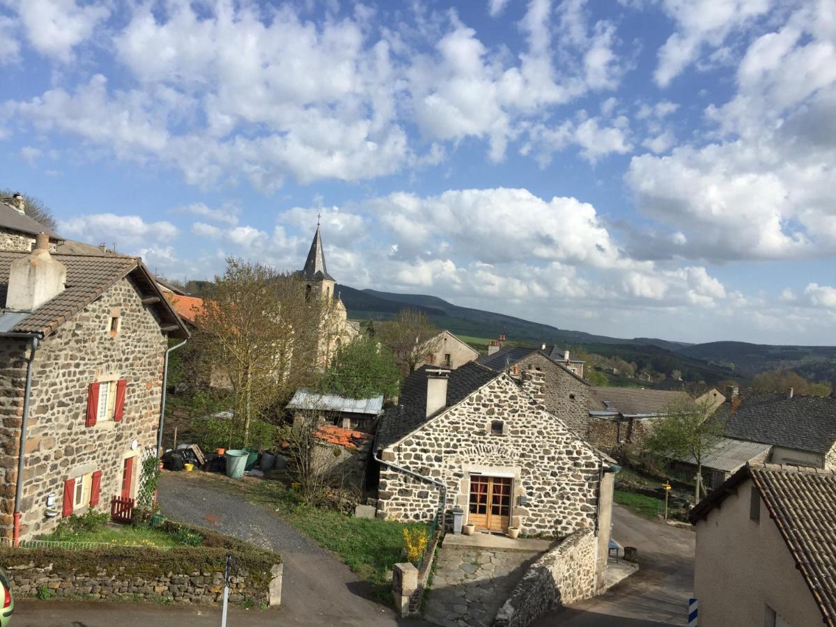 Auberge De La Tour Freycenet-la-Tour エクステリア 写真